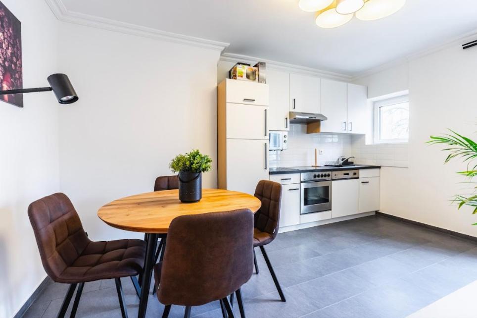 Experience Central Vienna From A Stylish And Modern Apartment ภายนอก รูปภาพ